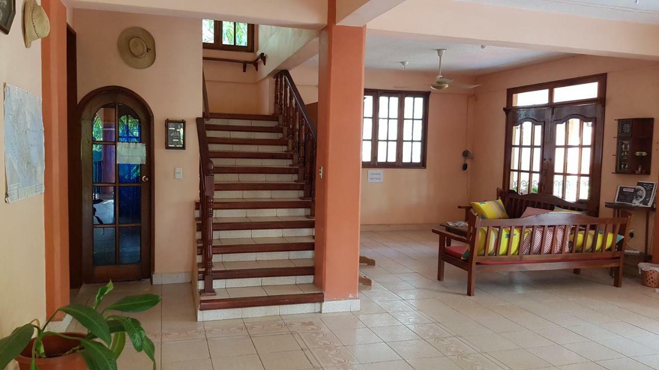 Villa Mango Hostel Puerto Escondido  Luaran gambar